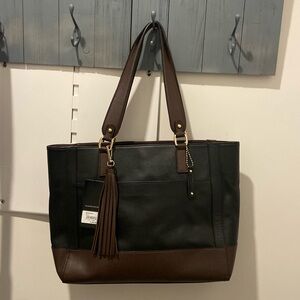 Wilson’s Leather onyx/brown  PURSE 14” wide x 10” Tall.